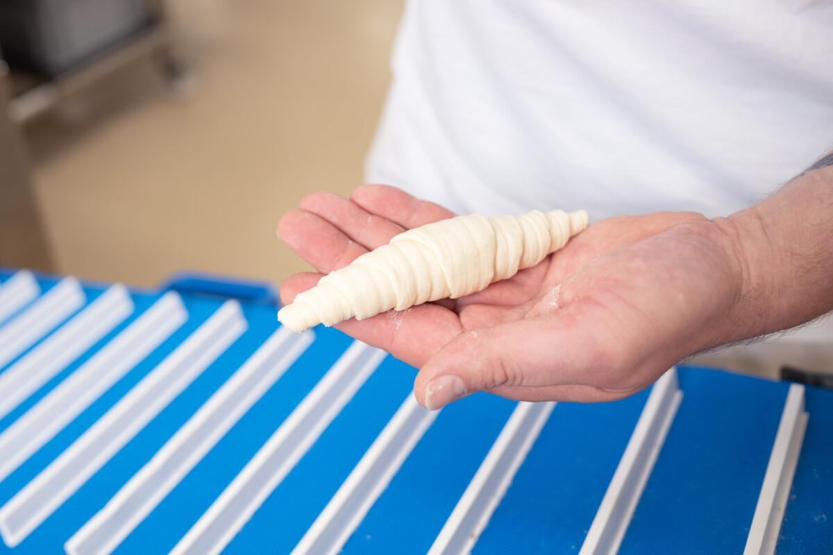 Croissant production_06664